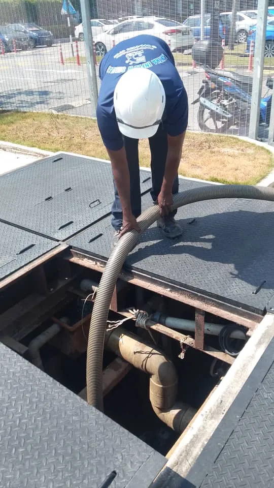 CCTV camera inspection of underground sewer pipe in Pulau Pinang